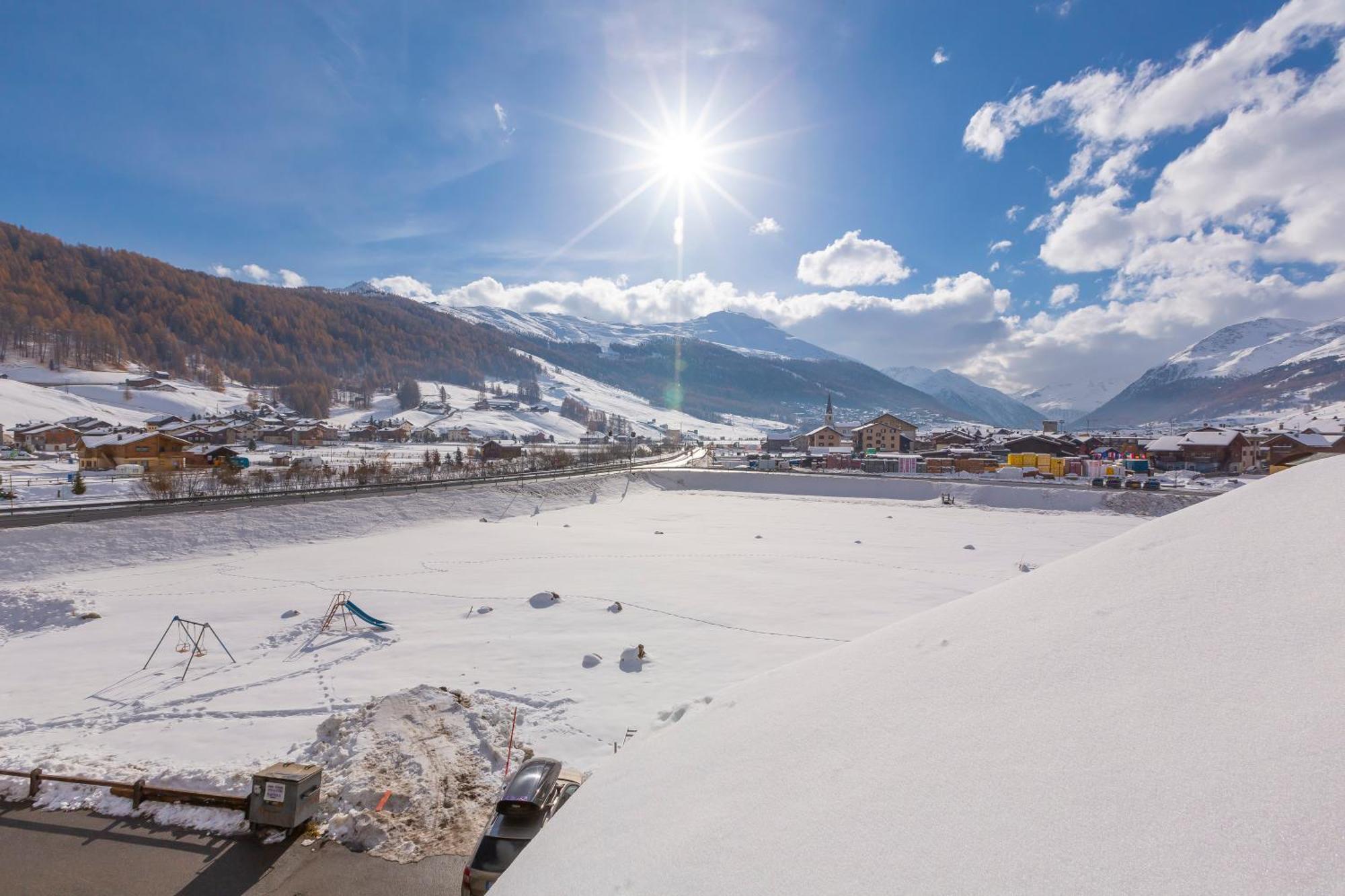 Volga Loira Senna Apartment Livigno Bagian luar foto