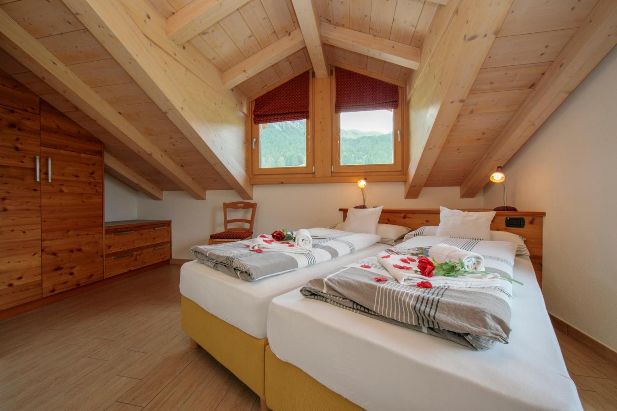 Volga Loira Senna Apartment Livigno Bagian luar foto
