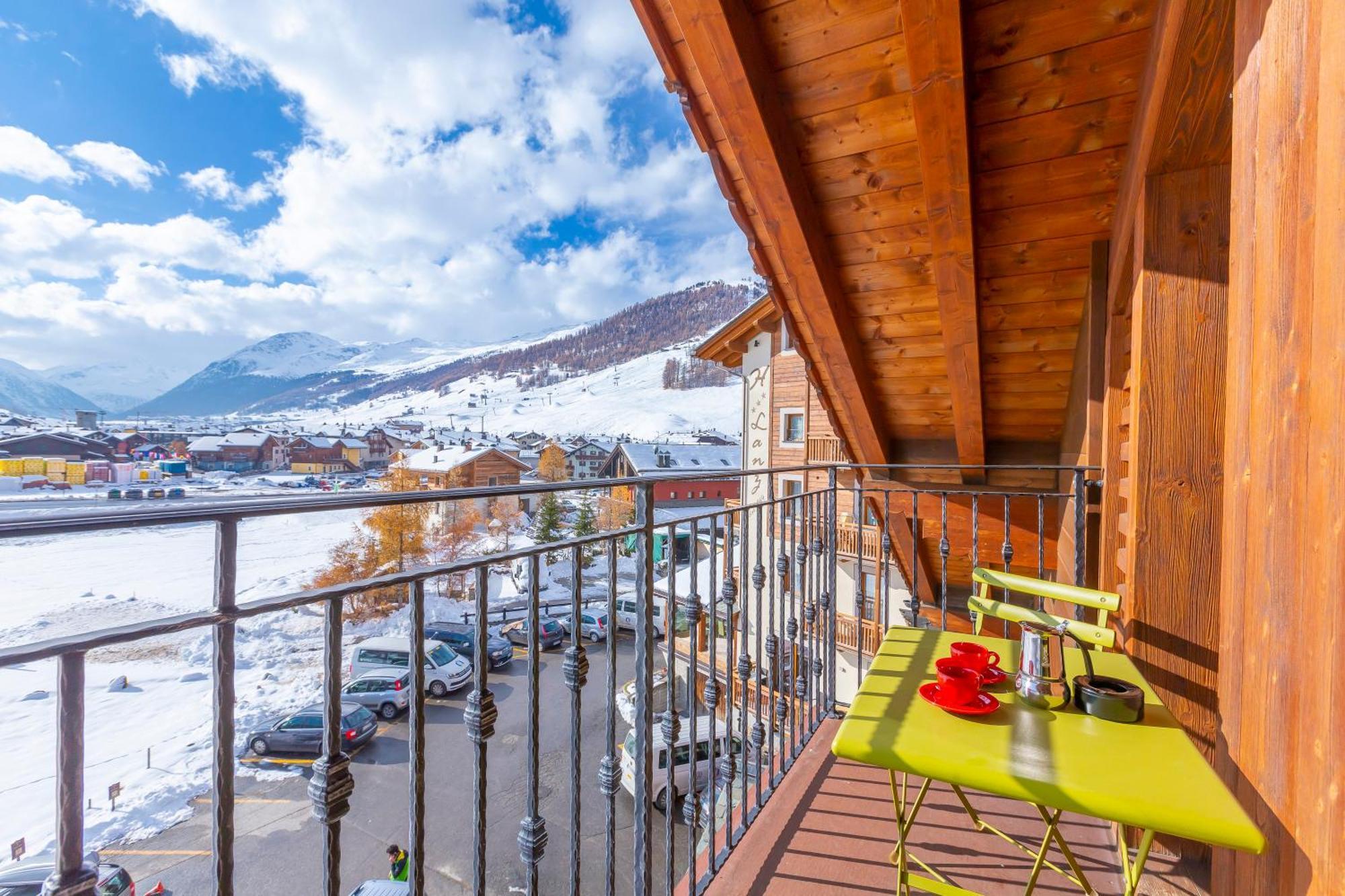 Volga Loira Senna Apartment Livigno Bagian luar foto