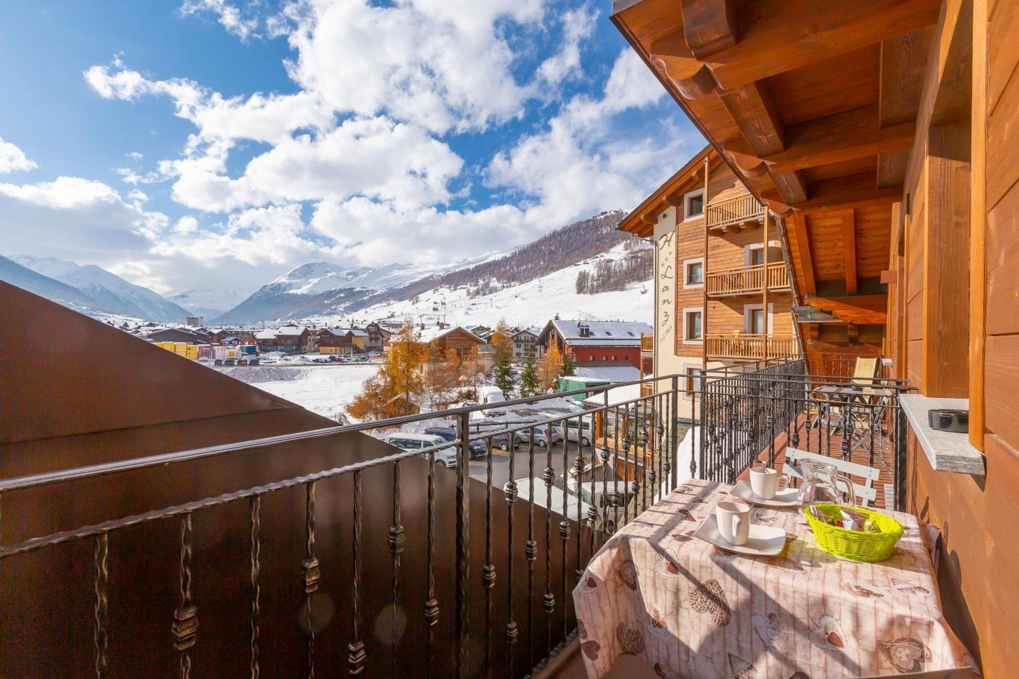 Volga Loira Senna Apartment Livigno Bagian luar foto