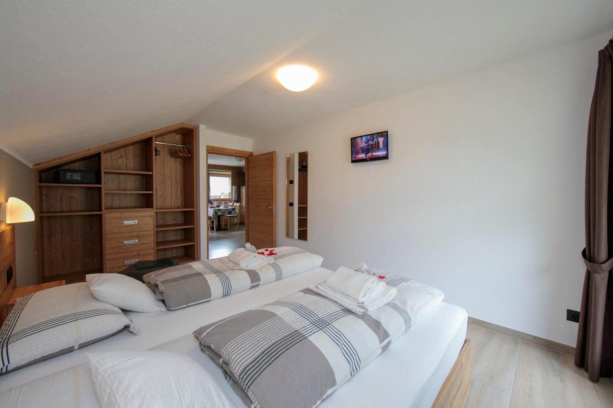 Volga Loira Senna Apartment Livigno Bagian luar foto